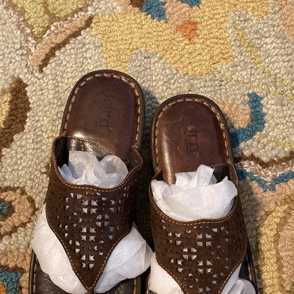 Born comfortable sandals - Picture 3 of 11